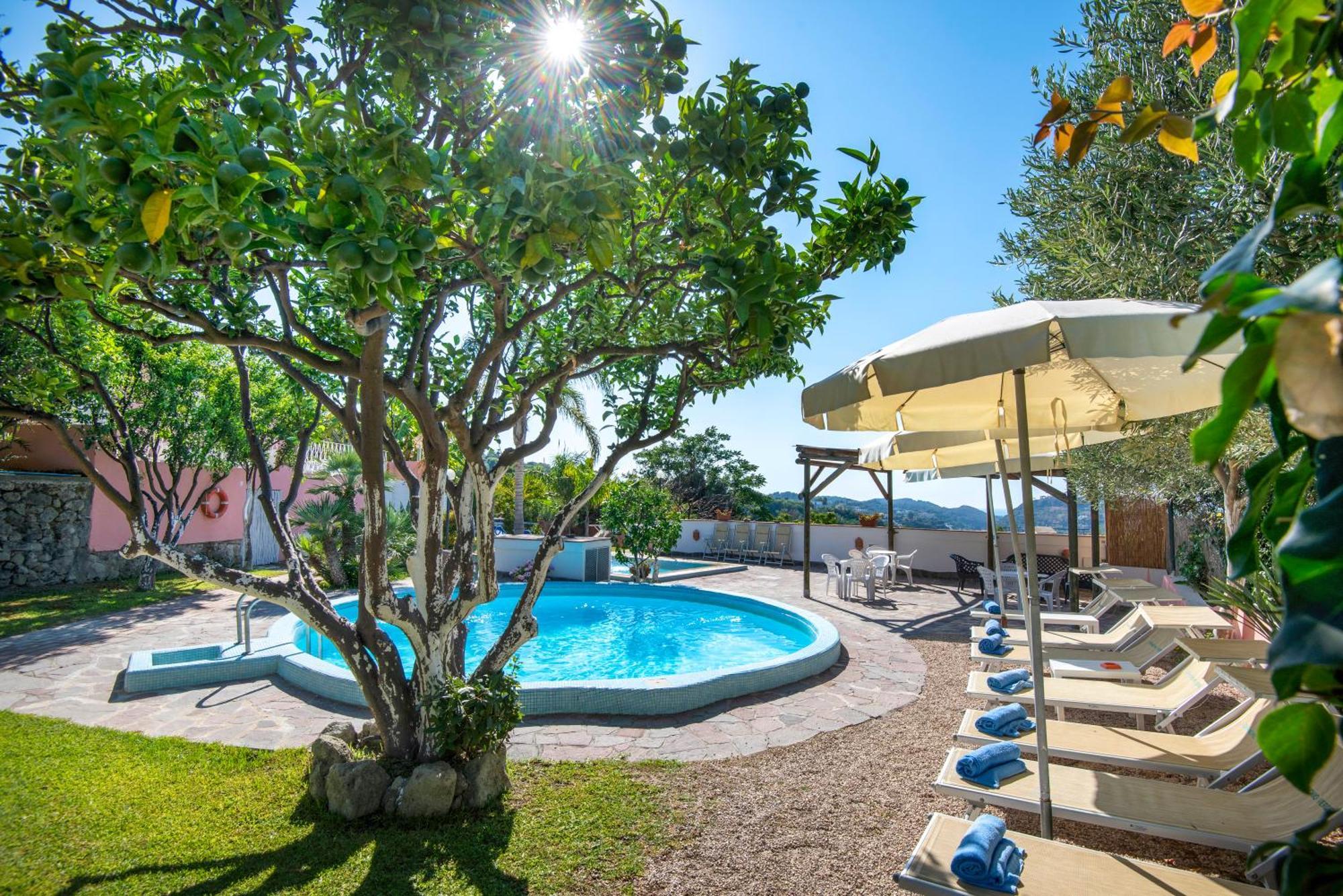 Hotel Bel Tramonto Casamicciola Terme Exterior foto