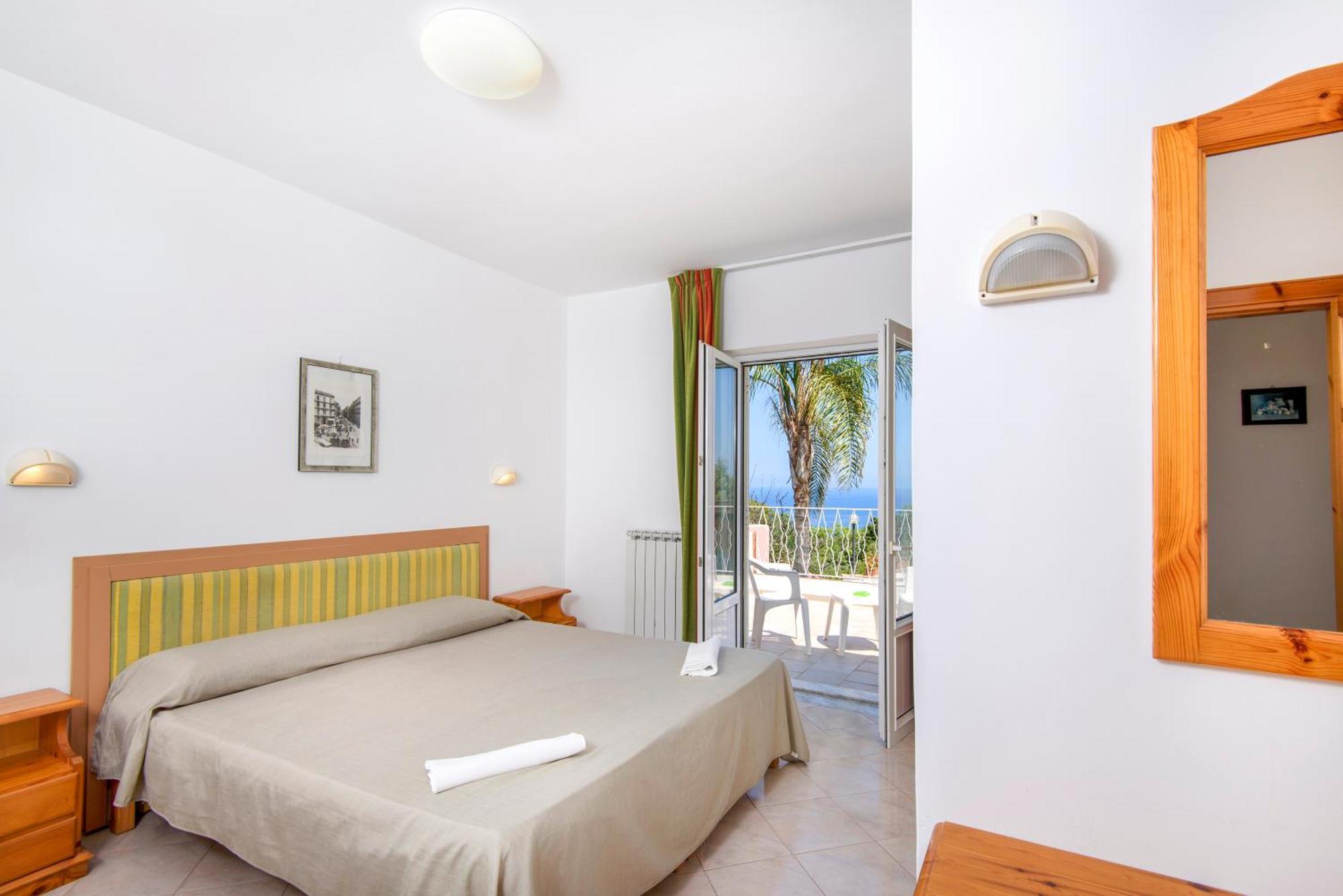 Hotel Bel Tramonto Casamicciola Terme Exterior foto